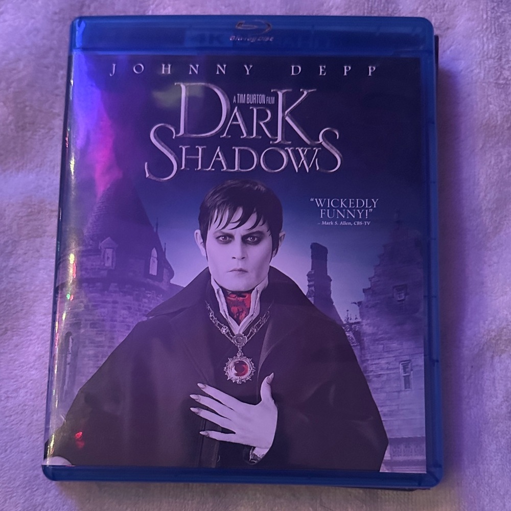 Dark Shadows Blu-ray